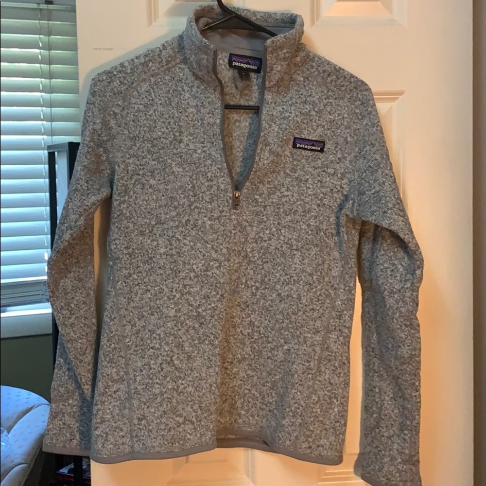 WOMENS PATAGONIA PULL OVER SIZE S